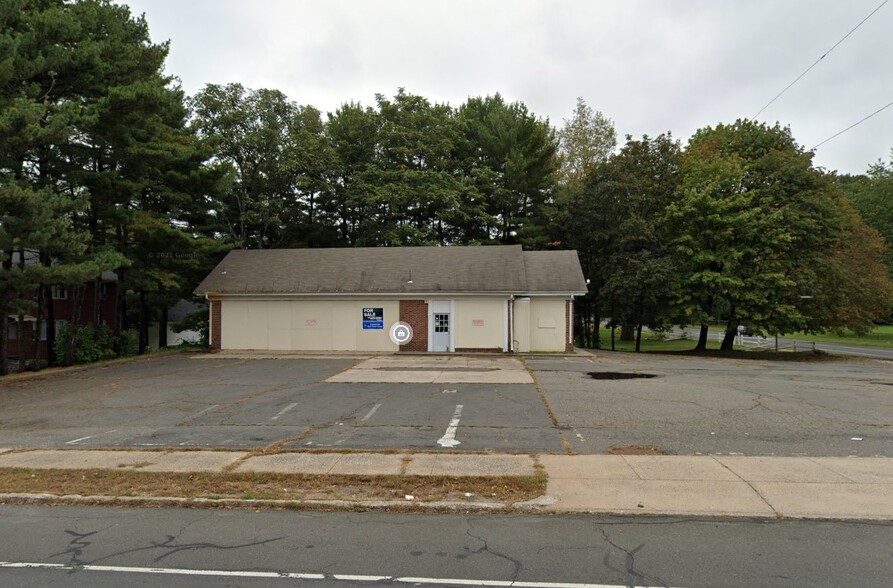 2005 Corbin Ave, New Britain, CT for sale - Primary Photo - Image 1 of 1