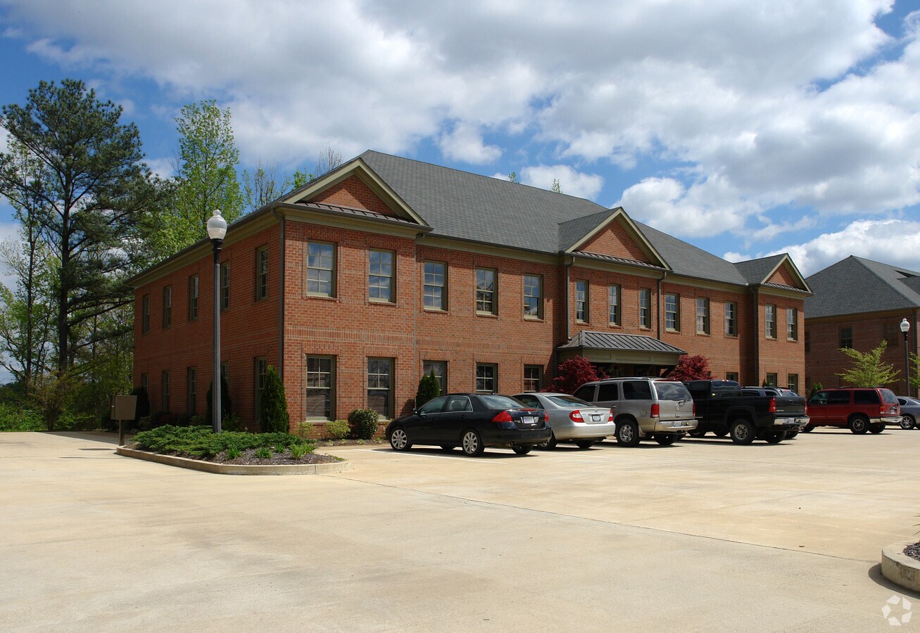 925 Sharit Ave, Gardendale 35071 Office for Rent