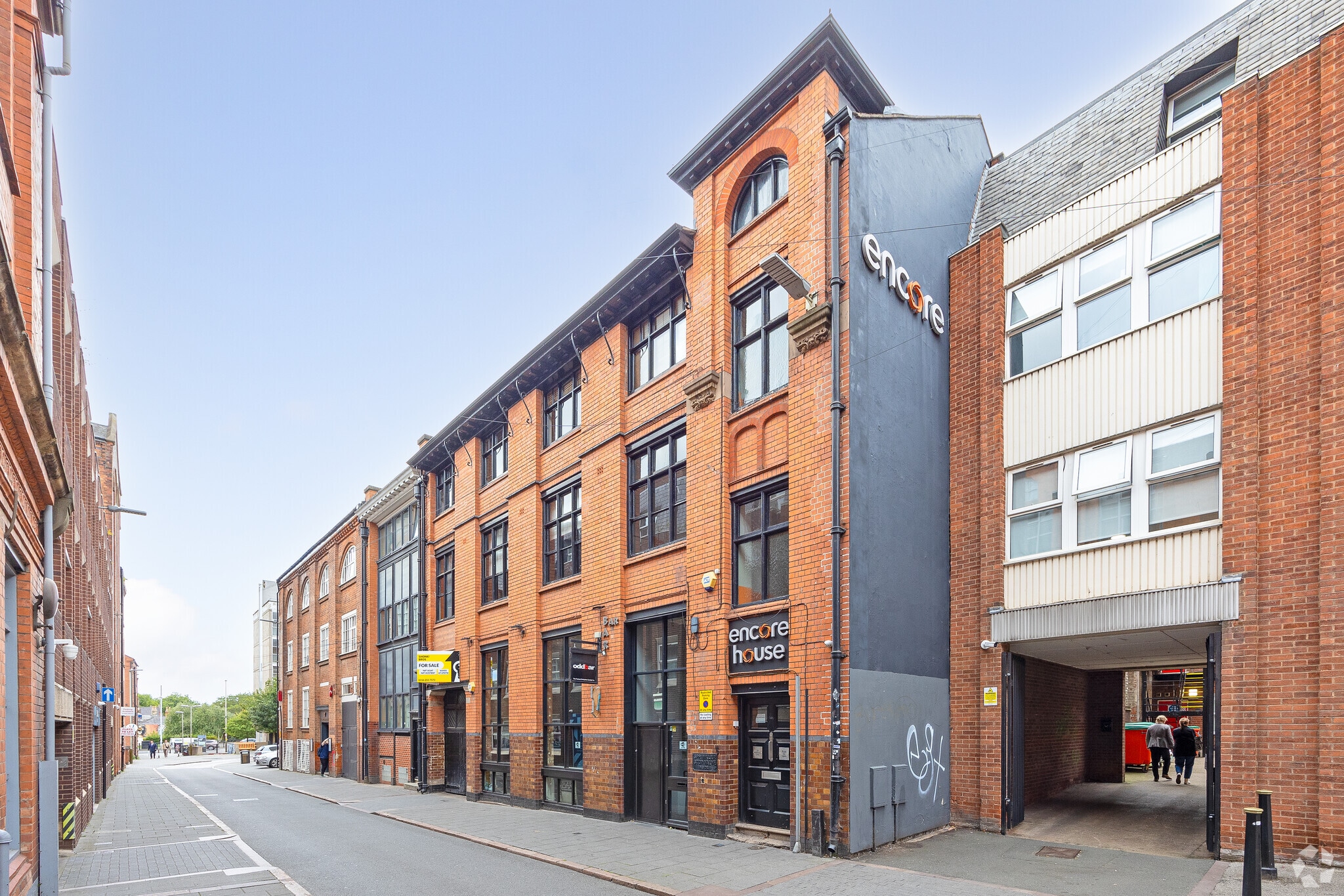 32 Millstone Ln, Leicester for sale Primary Photo- Image 1 of 11