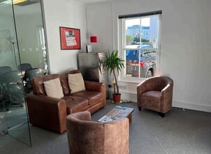 25 Lansdown Rd, Cheltenham to rent Interior Photo- Image 2 of 3