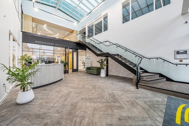 More details for Oxford Rd, Uxbridge - Office to Rent