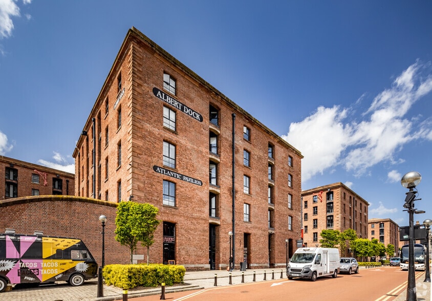 Albert Dock, Liverpool for sale - Primary Photo - Image 1 of 1