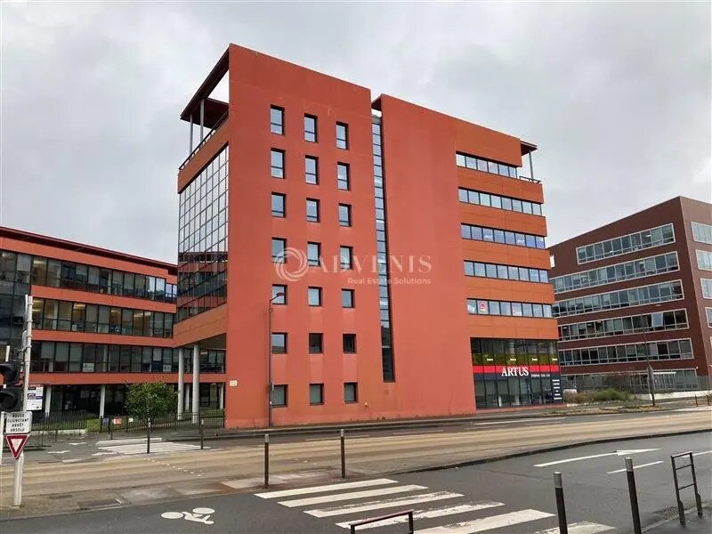 Vente Bureaux 245 m² - Photo 1