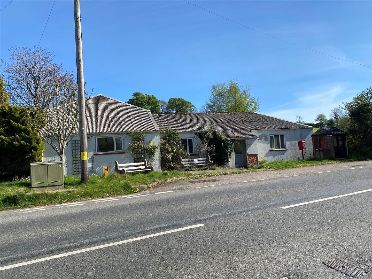 Specialist in Melplash for sale Primary Photo- Image 1 of 1