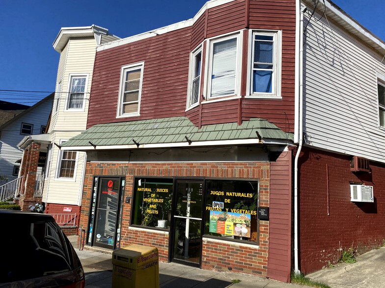 499 Amboy Ave, Perth Amboy, NJ for sale - Building Photo - Image 1 of 1