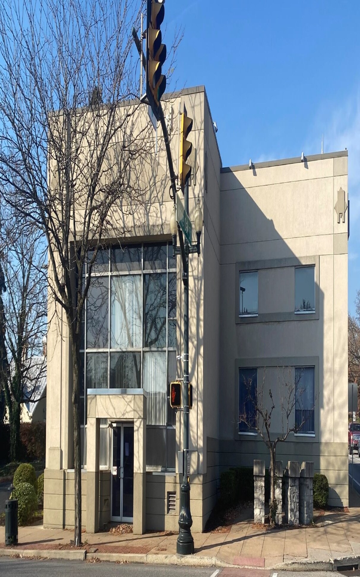 1 W Main St, Annville, PA for sale Primary Photo- Image 1 of 1