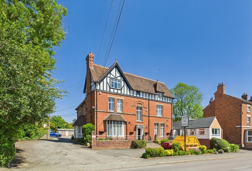 Chester Rd, Whitchurch to rent - Building Photo - Image 2 of 2