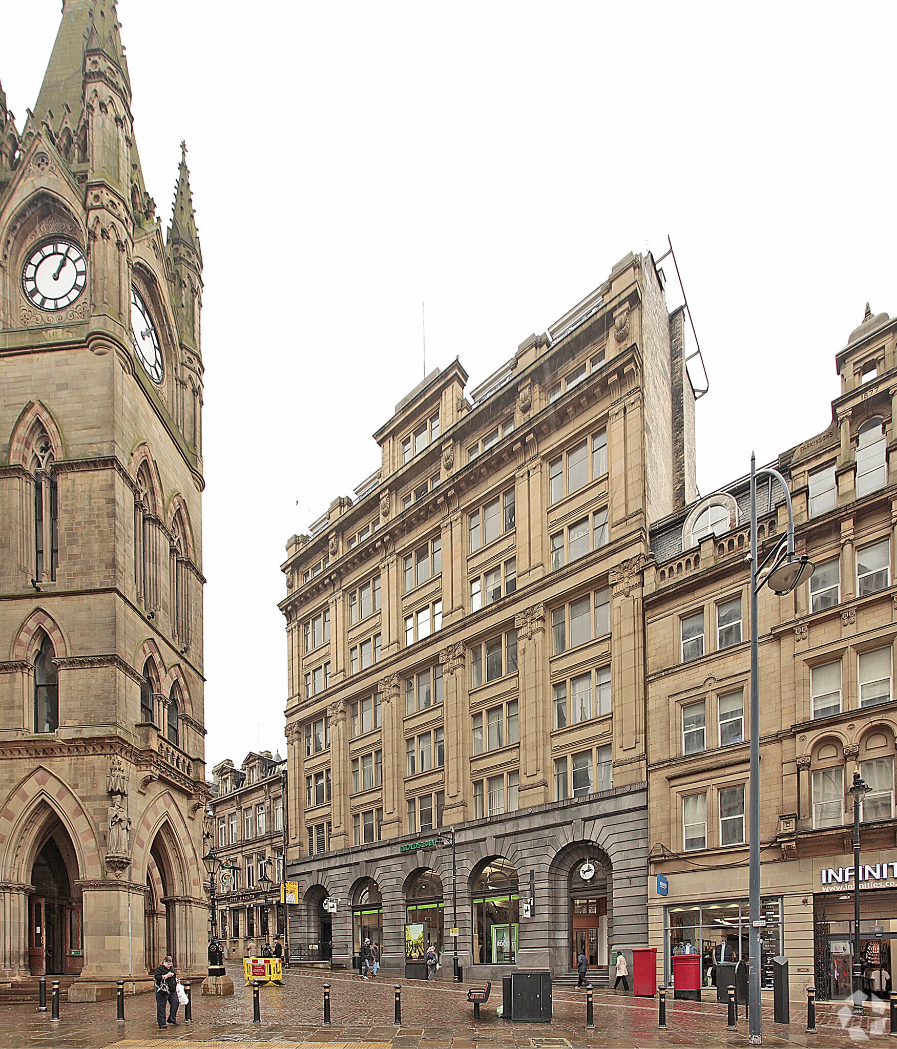 43-45 Hustlergate, Bradford for sale Primary Photo- Image 1 of 1