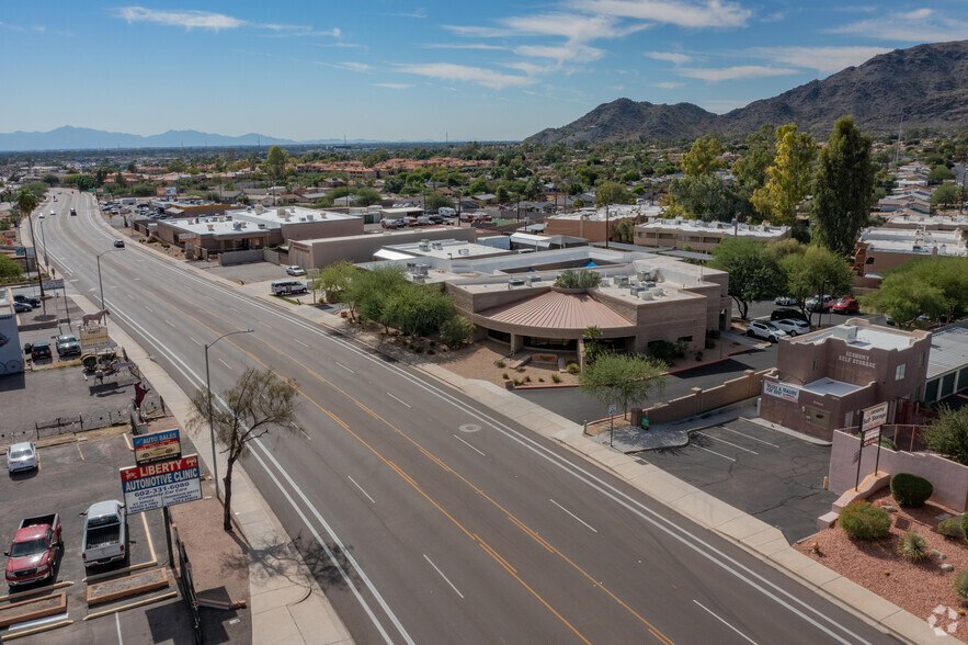 10828 N Cave Creek Rd, Phoenix, AZ for sale - Building Photo - Image 2 of 4