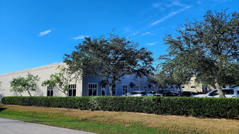 10981 Harmony Park Dr, Bonita Springs FL - Commercial Property