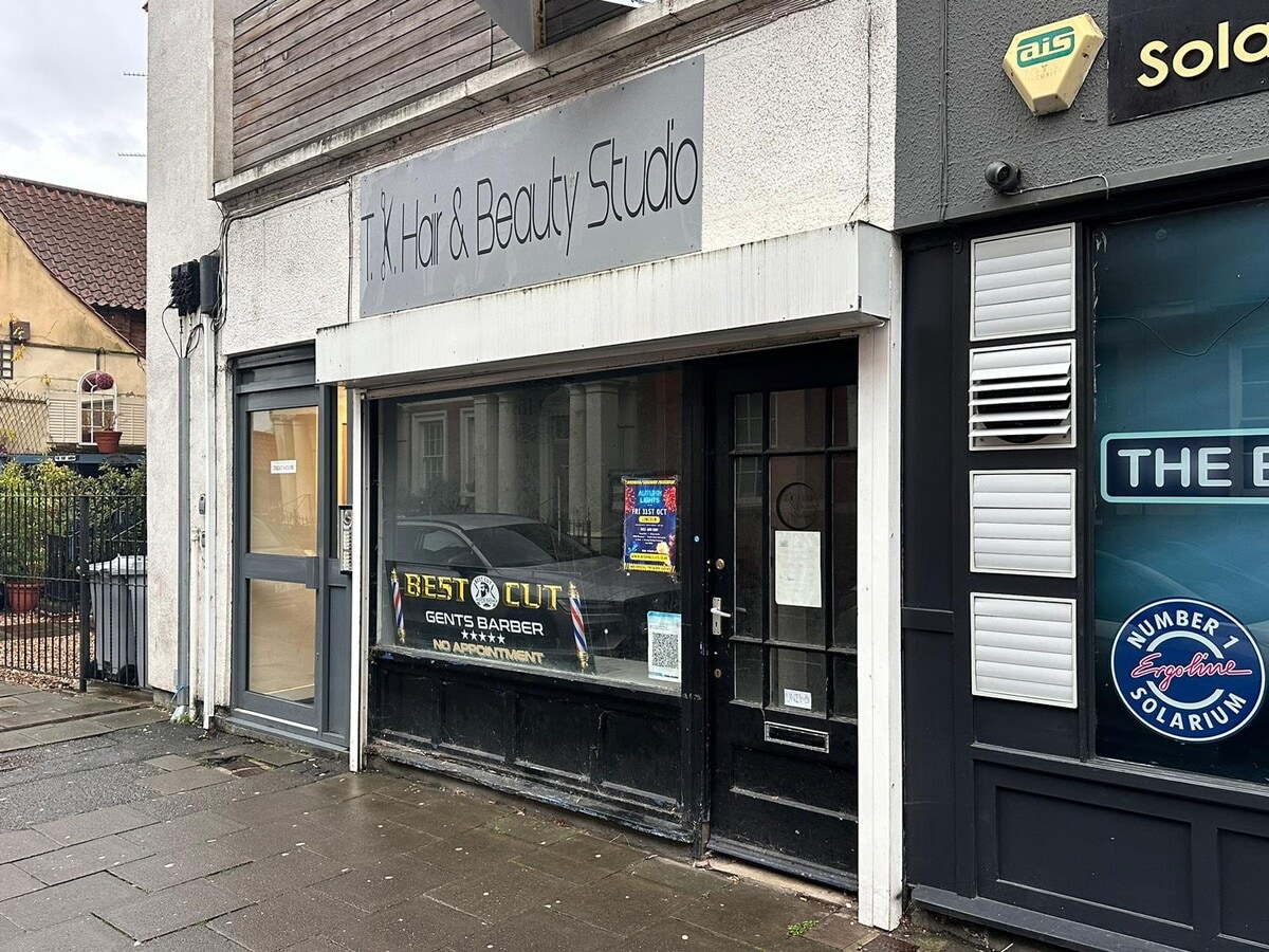 Barnby Gate, Newark, NTT NG24 1PZ - Unit Unit 3 - - Interior Photo - Image 1 of 2