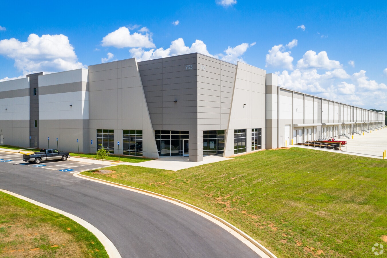 753 Broadway Ave, Braselton 30517 UK