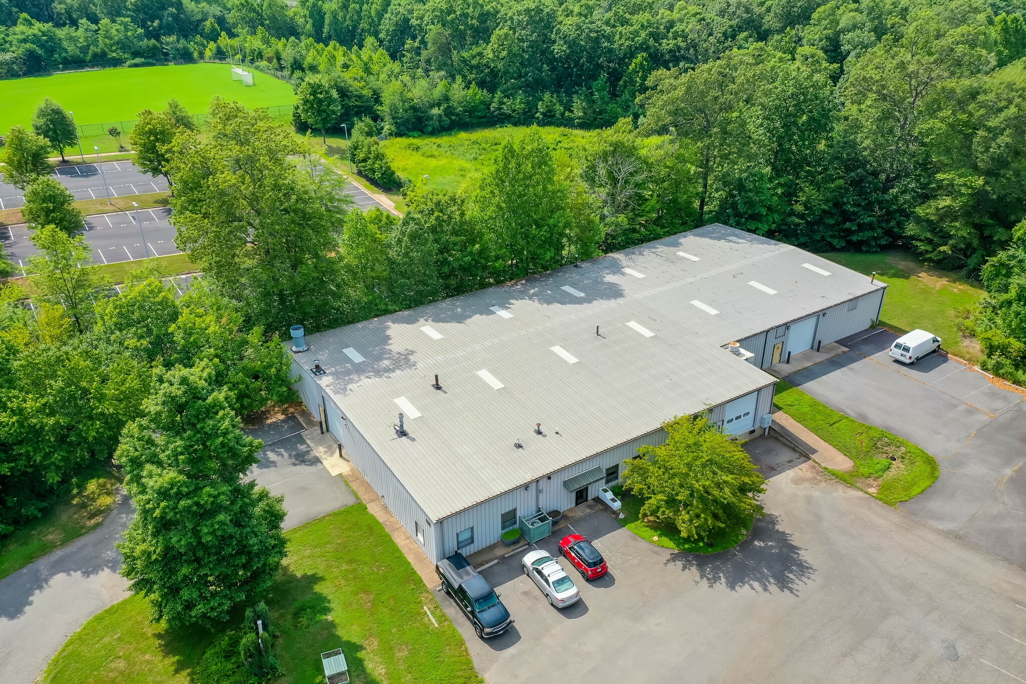 8198 Euclid Ct, Manassas Park, VA to rent Building Photo- Image 1 of 7