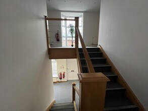 Maple Court, Macclesfield to rent Interior Photo- Image 2 of 6