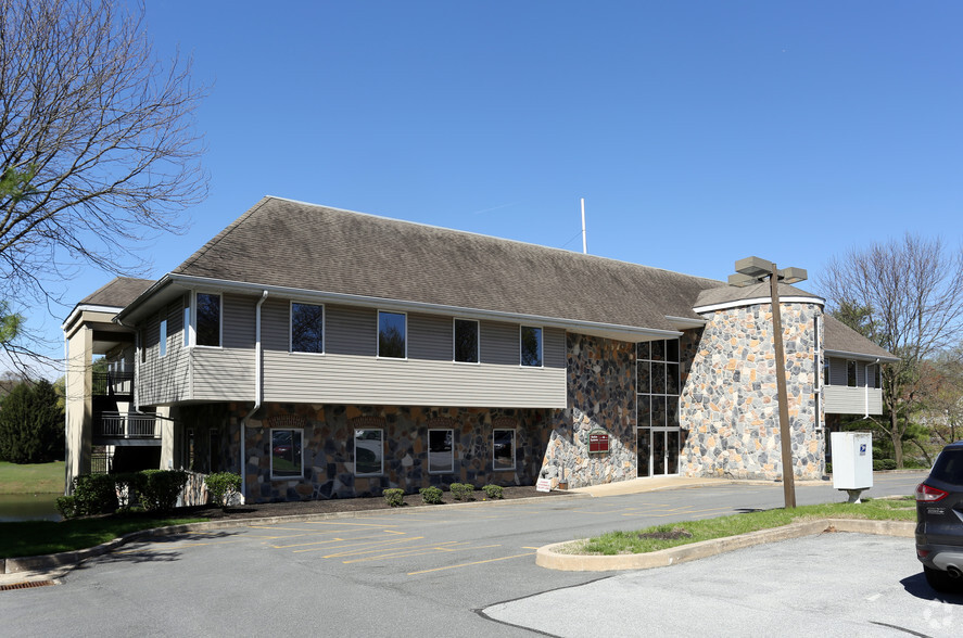 101 Ponds Edge Dr, Chadds Ford, PA for sale - Primary Photo - Image 1 of 1