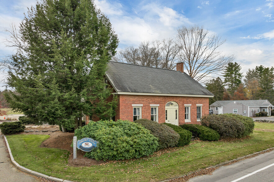 504 South St, Bow, NH for sale - Primary Photo - Image 1 of 1