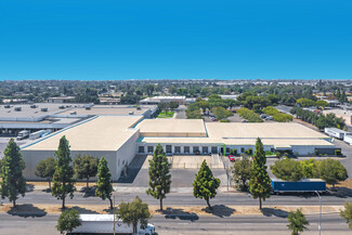 Cubework Fresno - Commercial Property