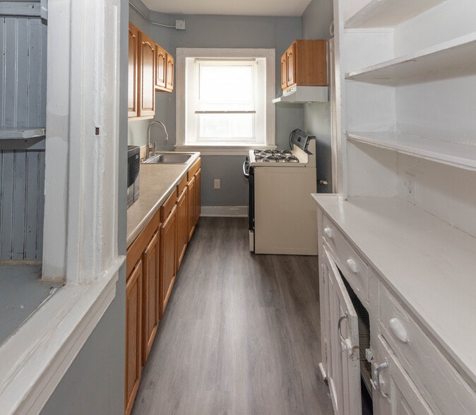 3210-3212 Walbrook Ave, Baltimore, MD for sale - Building Photo - Image 3 of 91