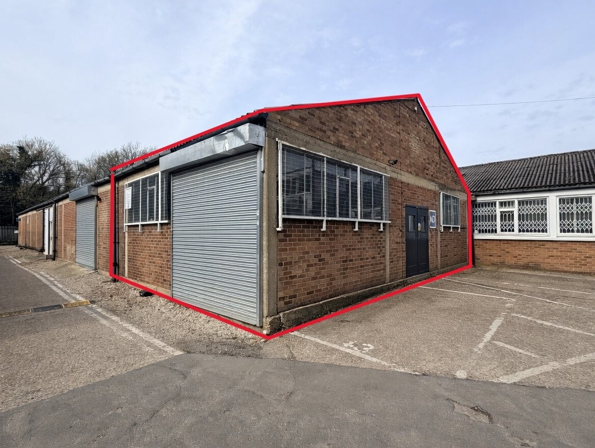 16C Mimram Rd, Hertford to rent Interior Photo- Image 1 of 4