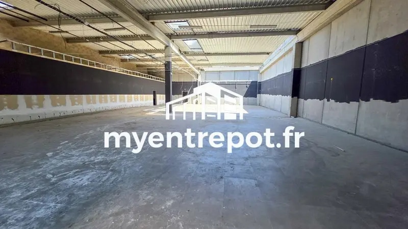 Rue Du Dirigeable, Aubagne to rent Interior Photo- Image 1 of 6