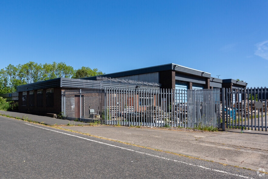 Mandale Park NE15 portfolio of 11 properties for sale on LoopNet.co.uk - Primary Photo - Image 1 of 11