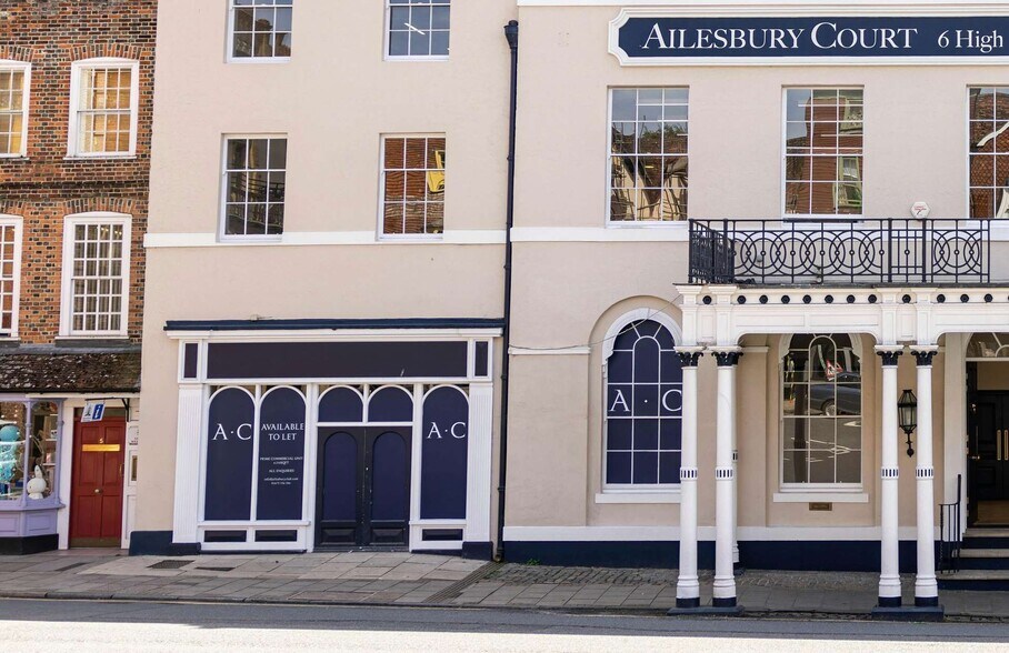 6 High St, Marlborough to rent - Building Photo - Image 2 of 3