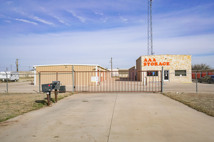 1350 Tracy Lynn St, Abilene, TX for sale - Primary Photo - Image 1 of 1