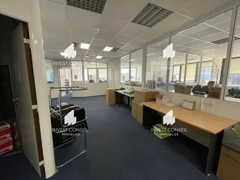 Office in Argenteuil to rent - Interior Photo - Image 3 of 5