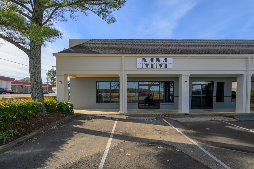 380-384 N Byhalia Rd, Collierville, TN for rent - Building Photo - Image 3 of 5