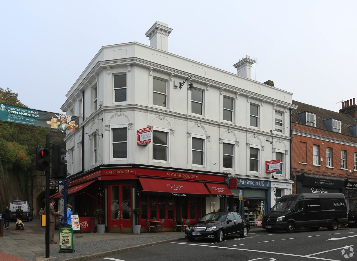 11B Church St, Reigate RH2 0AA UK