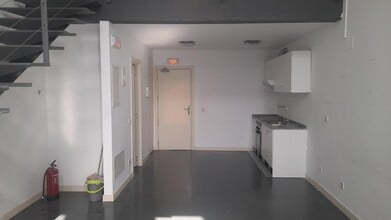 Office in Madrid, Madrid to rent Interior Photo- Image 2 of 4
