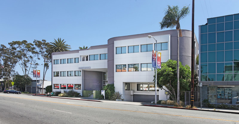 12304 Santa Monica Blvd, Los Angeles, CA for rent - Building Photo - Image 3 of 10