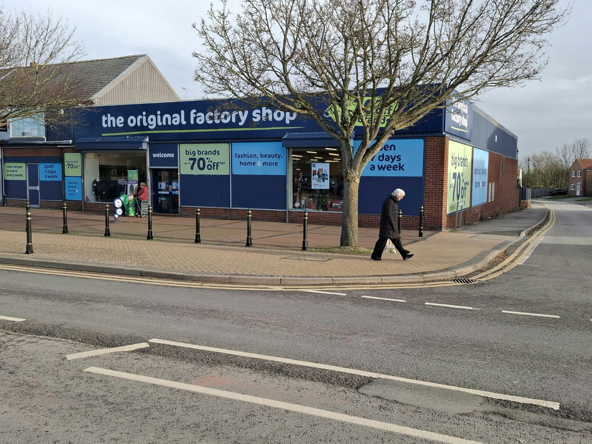 Doncaster Rd, Langold to rent Building Photo- Image 1 of 7