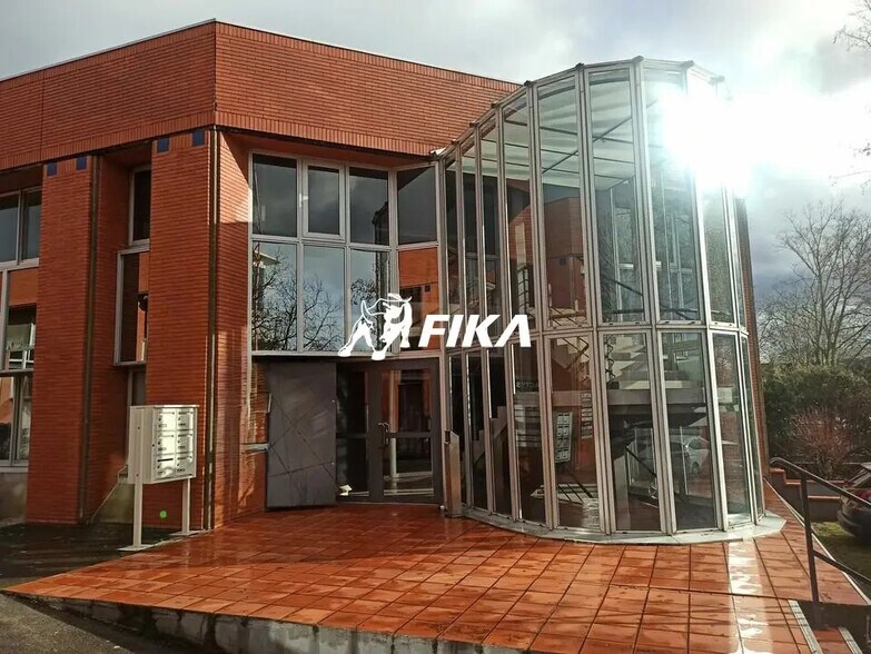 Office in Labège to rent - Building Photo - Image 1 of 9