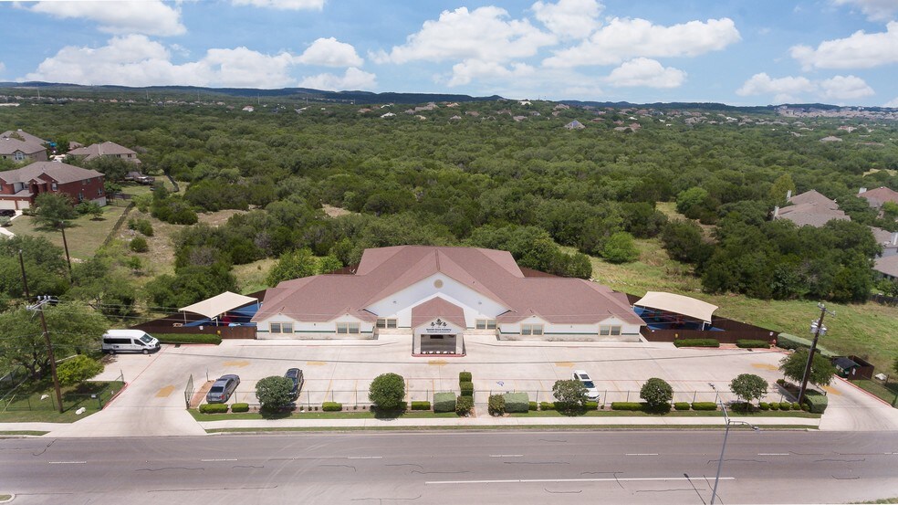 22215 Wilderness Oak, San Antonio 78258 UK