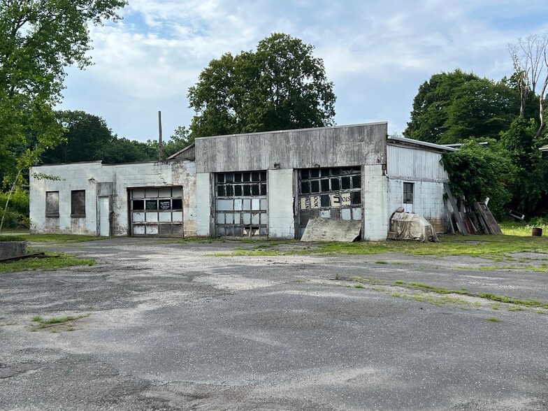 152 Waterbury Rd, Prospect, CT for sale - Building Photo - Image 3 of 4