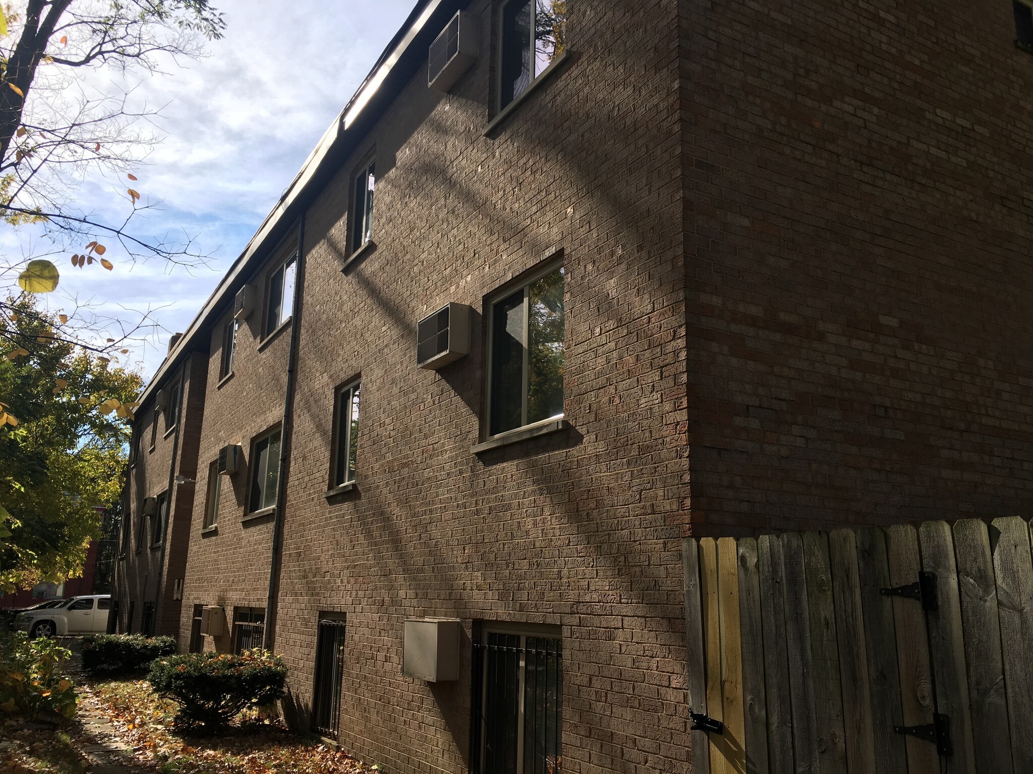 828 Oak St, Cincinnati, OH for sale Other- Image 1 of 1