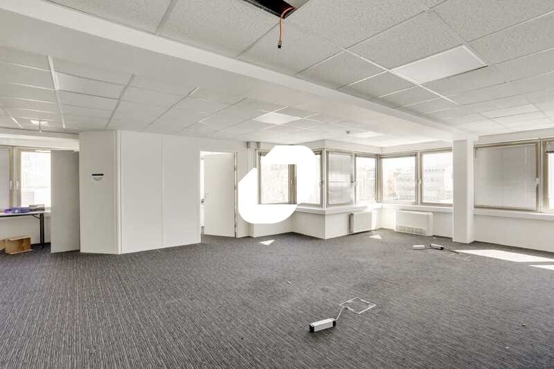 38-40 Rue Gabriel Crie, Malakoff to rent - Interior Photo - Image 3 of 15