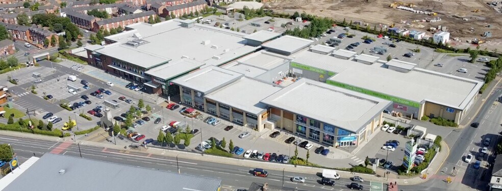 Ashton Old Rd, Manchester for sale - Primary Photo - Image 1 of 1