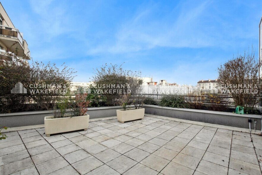 54-56 Avenue Du Général Leclerc, Boulogne-Billancourt to rent - Building Photo - Image 3 of 13