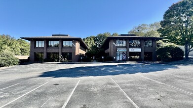 3680 Holcomb Bridge Rd, Norcross, GA for rent Building Photo- Image 1 of 12