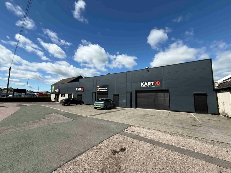 Unit 1 Britannia Business Park, North Rd, Stoke On Trent for sale - Building Photo - Image 2 of 10