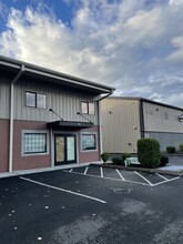 5205 Industrial Pl, Ferndale, WA for rent Building Photo- Image 1 of 3