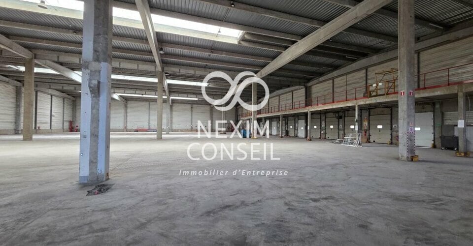Industrial in Maurepas to rent Interior Photo- Image 1 of 12