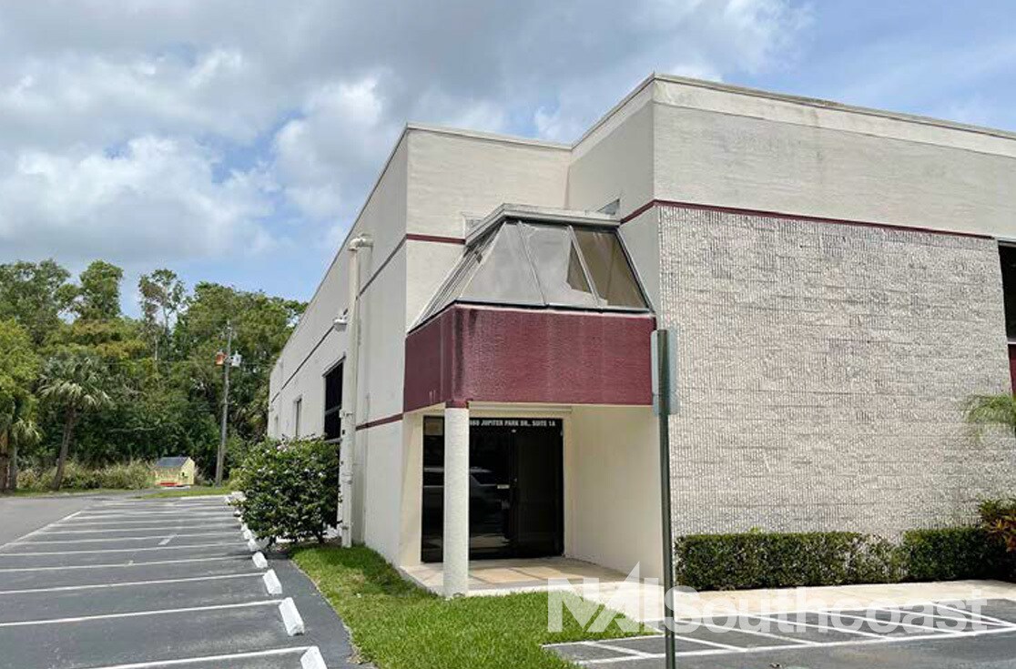 860 Jupiter Park Dr, Jupiter, FL 33458 Jupiter Commerce Center