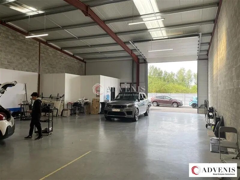 Office in SAINT-JEAN-D'ILLAC to rent Building Photo- Image 1 of 5