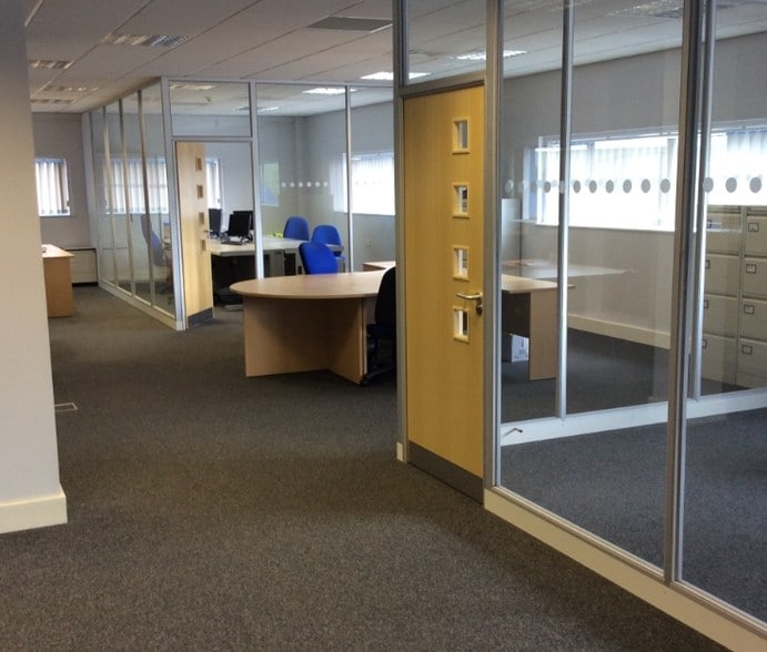 175 Meadow Ln, Loughborough to rent - Interior Photo - Image 3 of 4