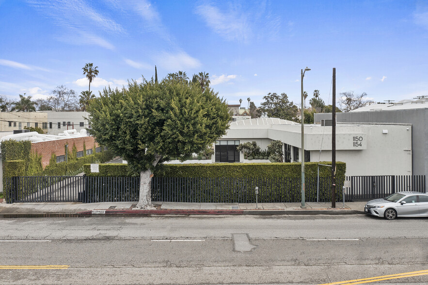 1150-1154 S Robertson Blvd, Los Angeles, CA for rent - Primary Photo - Image 1 of 21