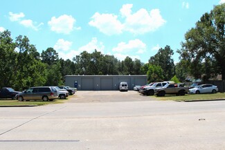 More details for 1103 Silverdale Dr, Conroe, TX - Light Industrial for Sale