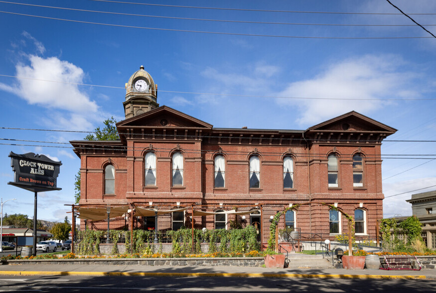 311 Union St, The Dalles, OR for sale - Primary Photo - Image 1 of 1